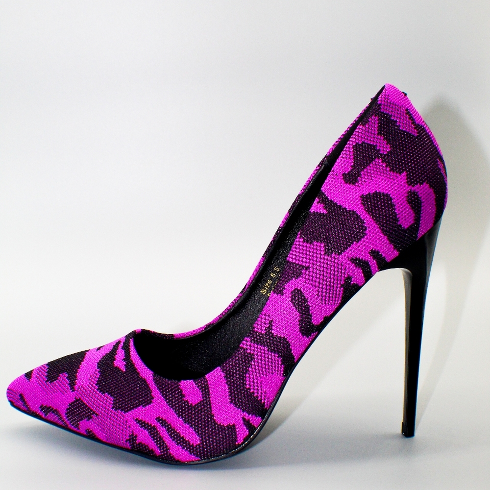 Beast-  Trendy Fashion Pump US size 8.5